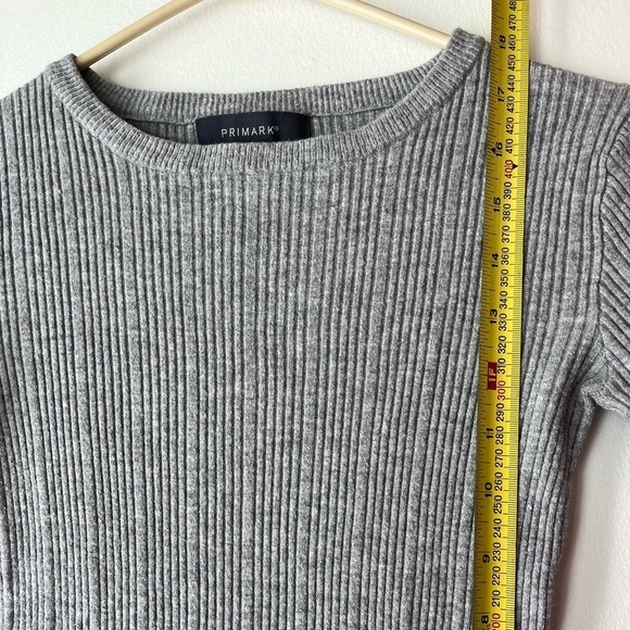 Primark 3/4 sleeve ribbed knit grey neutral cropped casual shirt women’s small - Picture 4 of 9